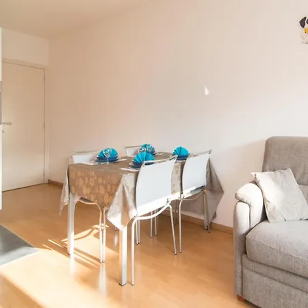 Apartment Pretty With Balcony Ostend