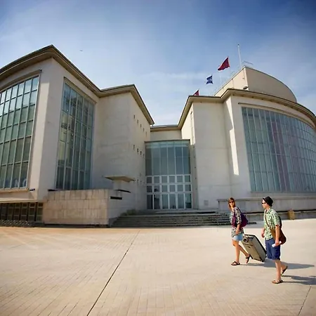 아파트 In Belgium Near The Coast *