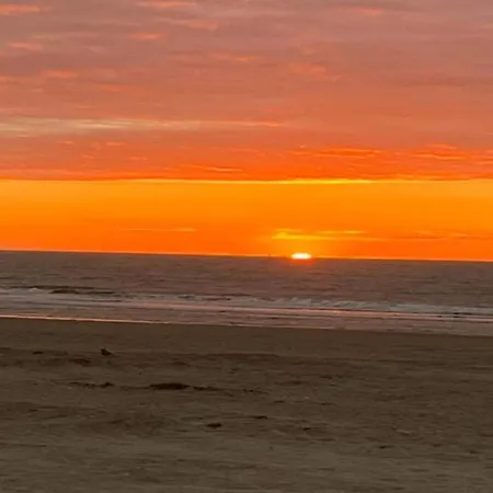 아파트 In Belgium Near The Coast 오스텐드