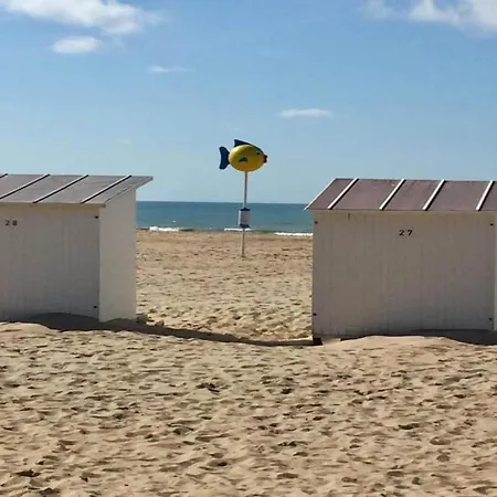 アパート In Belgium Near The Coast オステンド
